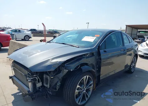 2020 Ford Fusion Titanium из США, поврежденный, VIN 3FA6P0D96LR138599